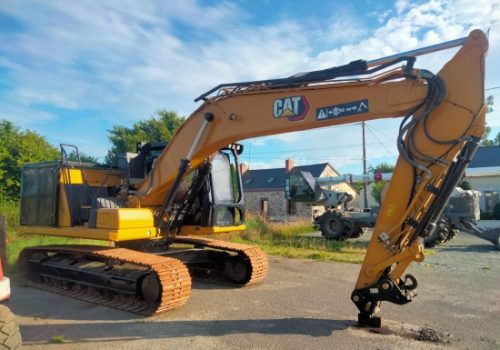 CATERPILLAR 320GC